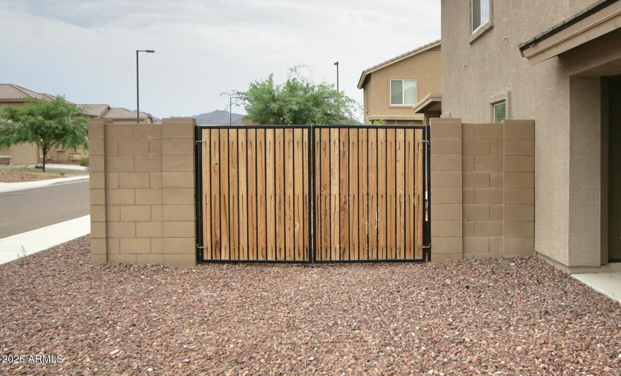 Building Photo - 22276 W Devin Dr