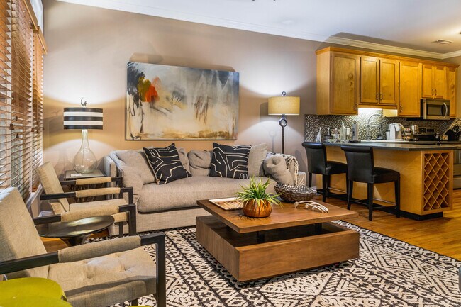 Foto del edificio - 225 W 17th St
