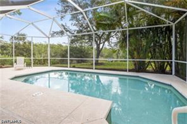 Foto del edificio - 14478 Sterling Oaks Dr