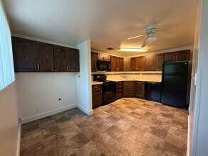 Building Photo - 255 S 600 E
