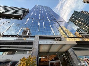 Building Photo - 877 Francisco St