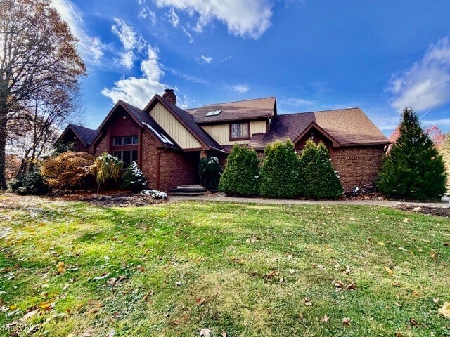731 N Munroe Rd Tallmadge, OH 44278 – photo 1 of 41