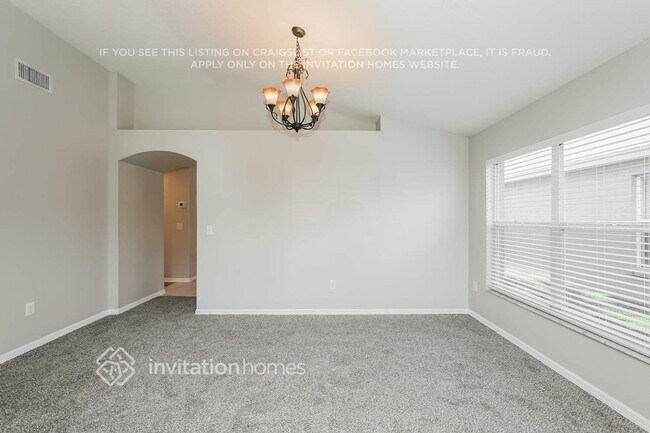 Foto del edificio - 29413 Crossland Dr