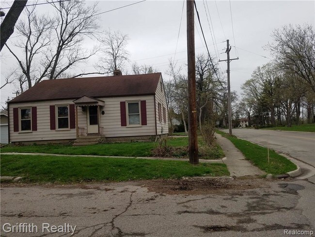 Building Photo - 127 Flint Rd