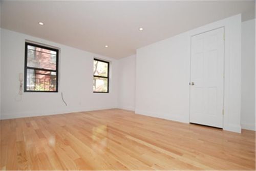 Primary Photo - 80 W 8th St