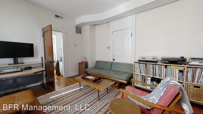 Building Photo - 3644 Roland Ave
