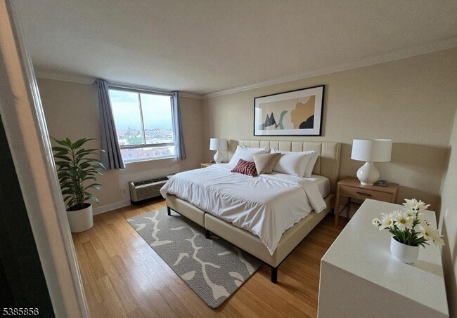 Building Photo - 100 Manhattan Ave