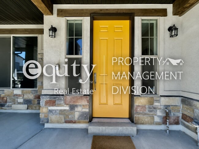 Photo - 10457 S Crimson Sage Ln (Sandy, UT) Townhome