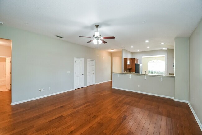 Foto del edificio - 9565 Bembridge Mill Dr