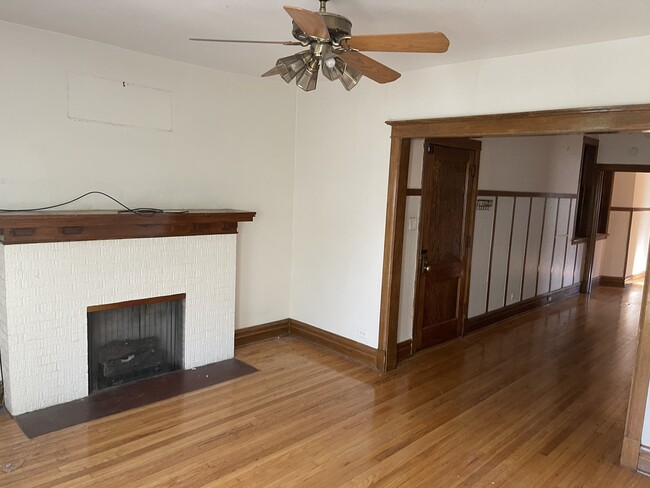 Fireplace - 5917 W Midway Park