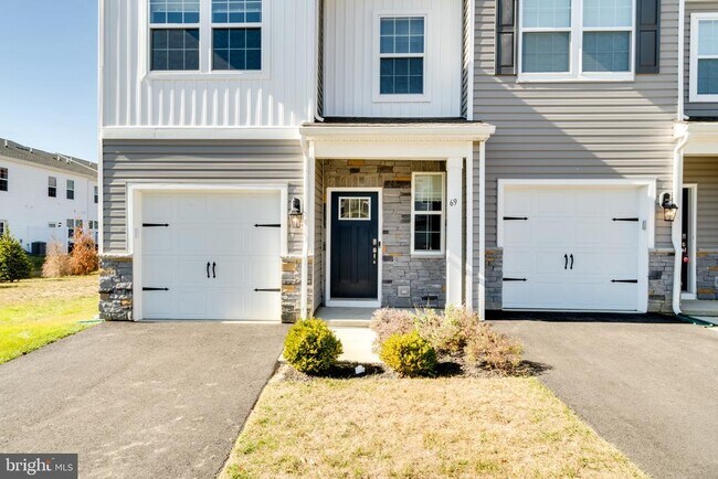 Foto del edificio - 69 Nelsons Wy