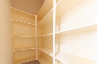 Building Photo - 3206 Holly Thicket Dr