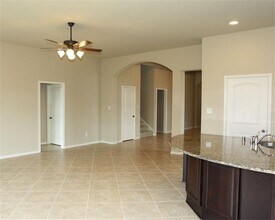 Building Photo - 10318 Bellago Ln
