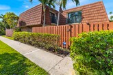 Foto principal - 1420 Augusta Cir