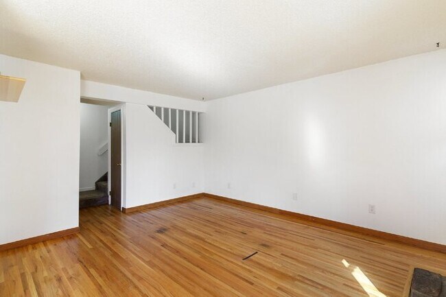 Foto del edificio - 2709 Hearthwood Ln