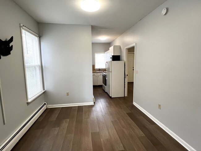 Building Photo - 58 Washington St