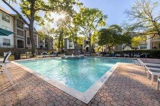 Building Photo - Thornbury at Chase Oaks
