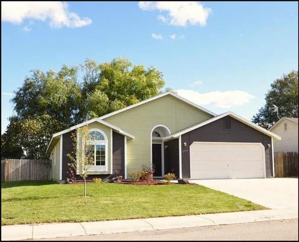 1714 Silver Dr, Nampa, ID 83686 House for Rent in Nampa, ID