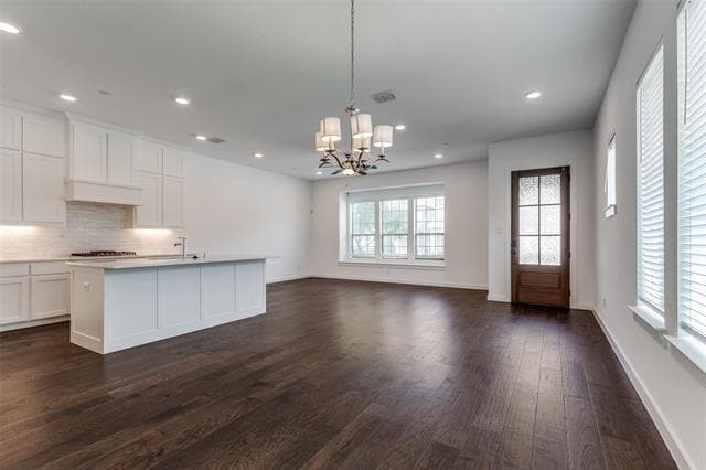 Building Photo - 4868 Paddock Trl