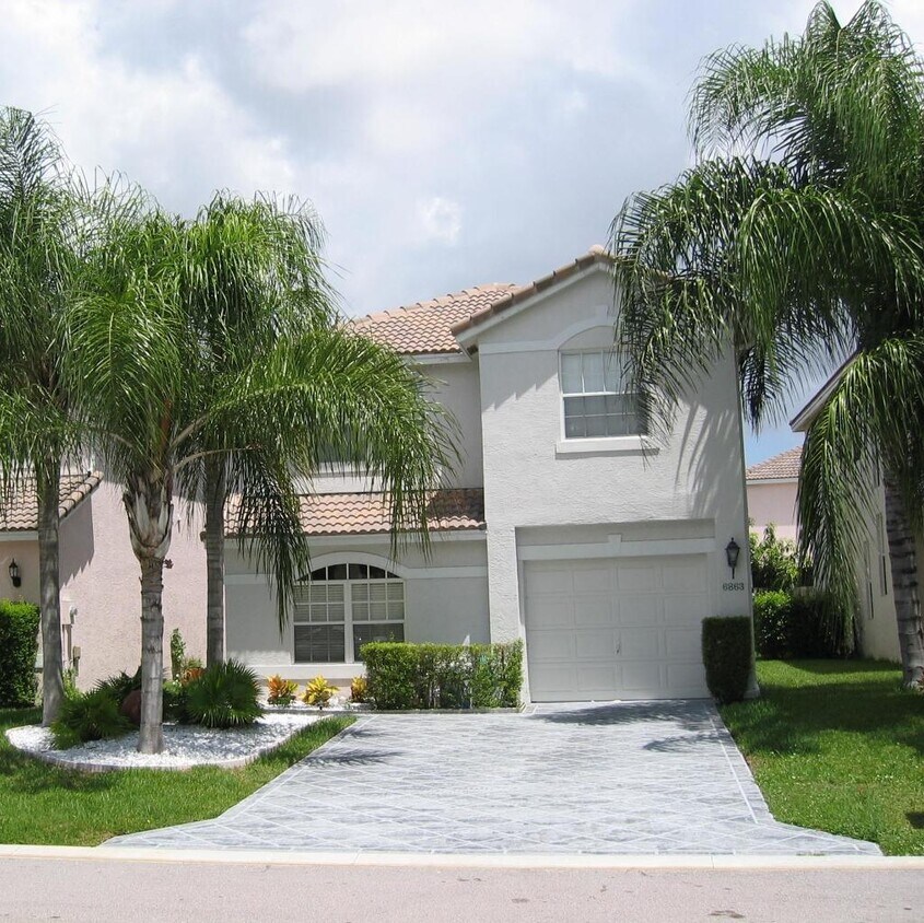 Primary Photo - 6863 Sugarloaf Key St