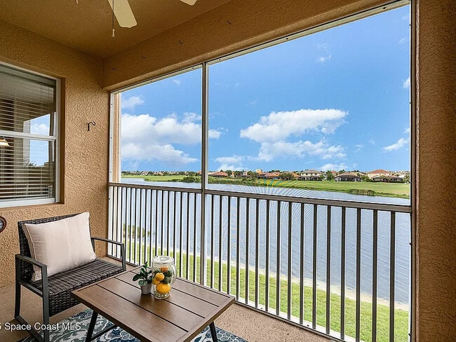 Foto del edificio - 6838 Toland Dr