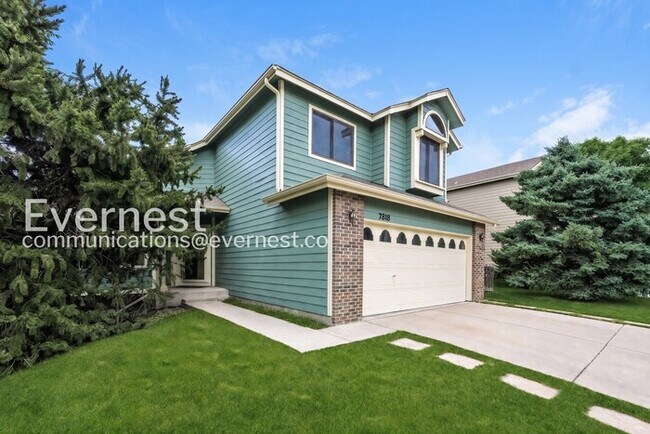Building Photo - 3 Bed, 2.5 Bath Home with Deck & Garage / Available Soon!