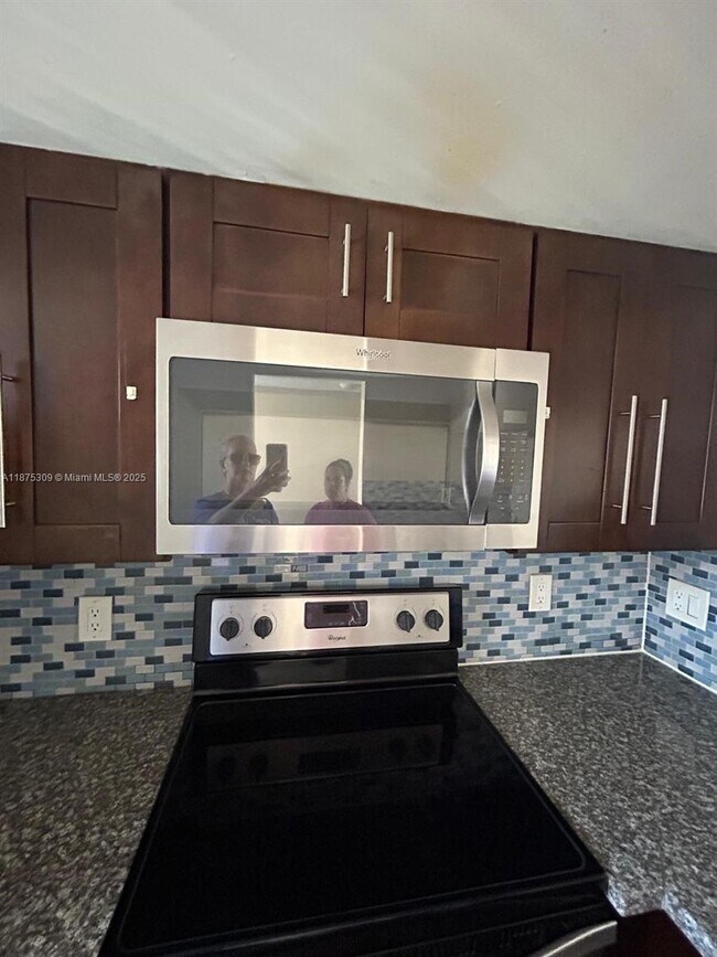 Foto del edificio - 19741 SW 114th Ave