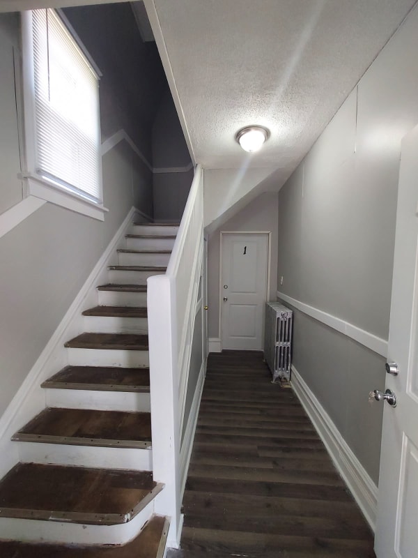 Photo - 211 Hayes Ave (La Grange, IL) Apartment