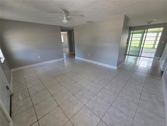 Building Photo - 4616 Irene Loop