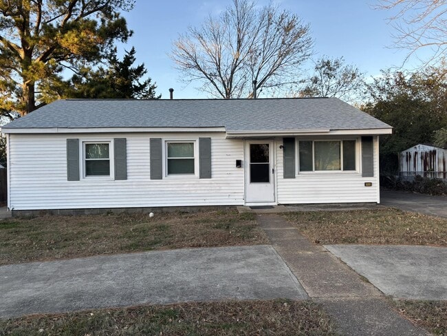 Building Photo - 1839 Andrews Blvd