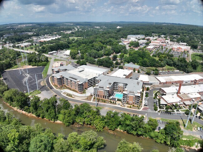 Exterior 3D - District on the Etowah Apartments