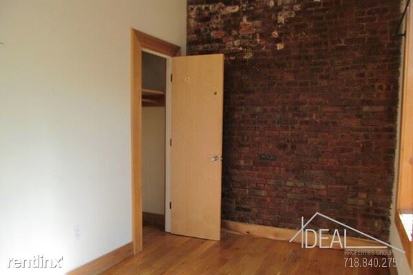 Building Photo - 355 Franklin Ave