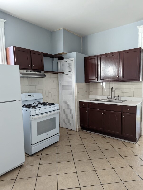 Building Photo - 2515 S Kedzie Ave