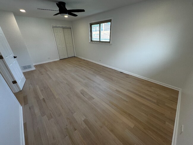 Foto del edificio - 1324 Circle Ave
