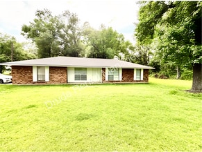 Building Photo - 14259 Lamonte Ln