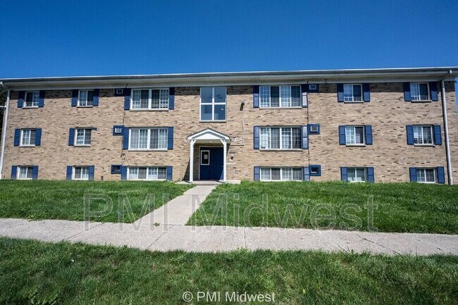 Foto del edificio - 6240 E 11th St