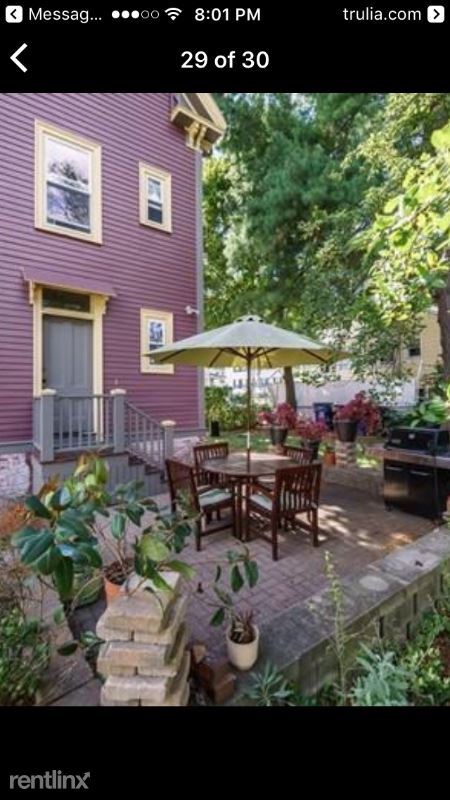Foto del edificio - 1 br, 1 bath Apartment - 70B School St