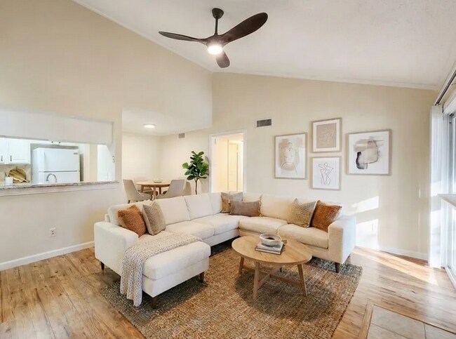Foto del edificio - 5300 Keller Springs Rd