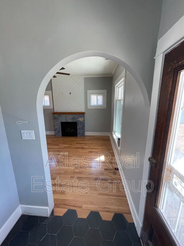 Building Photo - 4031 W 32nd Ave