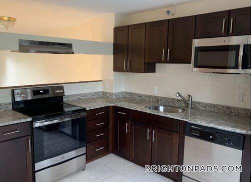 Foto principal - 154 N Beacon St