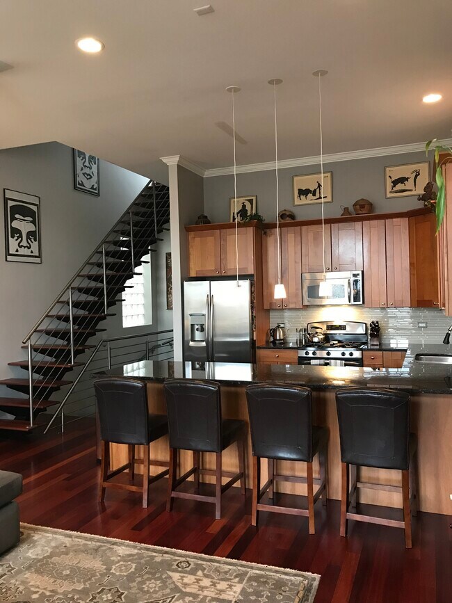 Kitchen w/ stairs to private rooftop deck - 1835 W Iowa St