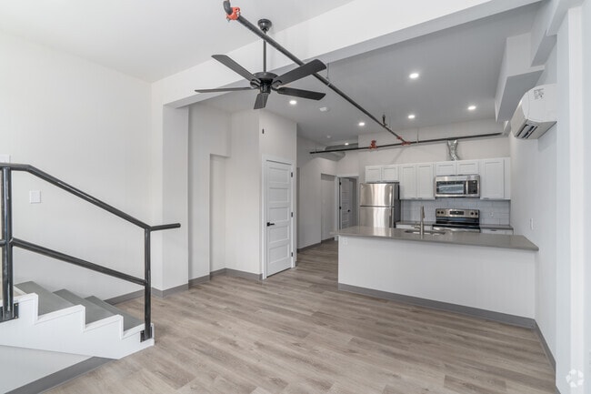 First Floor 1BR, 1BA - Living Area - 224 Hall St