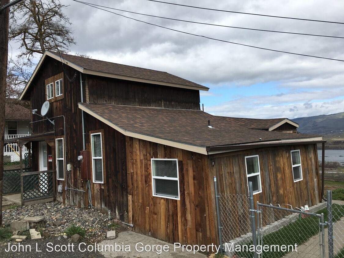 Foto principal - 2 br, 1 bath House - 2443 Old Dufur Hwy