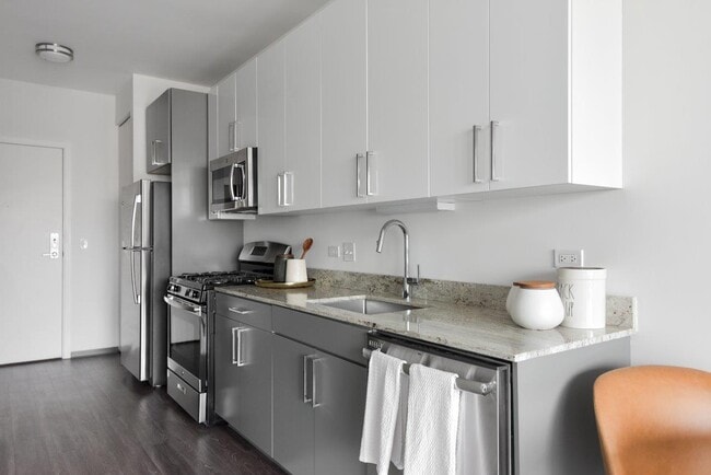 Foto del edificio - Noca Blu Apartment Homes