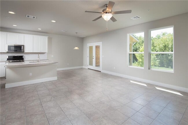 Building Photo - 213 Bridgeford Dr