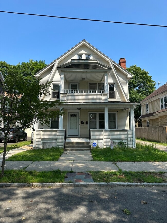 Building Photo - 35 Rittenhouse Ter