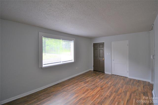 Building Photo - 129 Brumley Ave NE