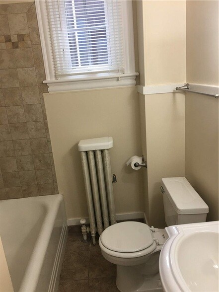 Foto del edificio - 168 Pine St