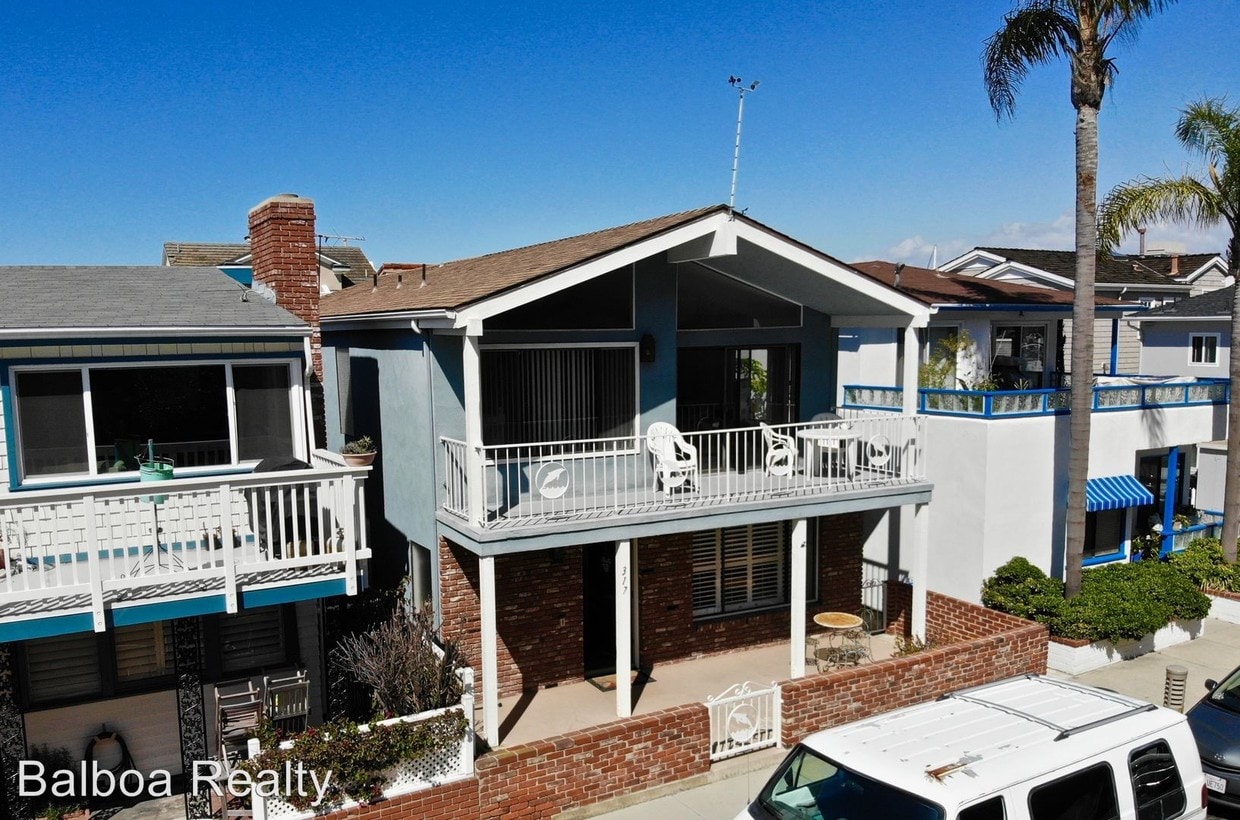 139 Apartments Available for Rent in Newport Beach, CA