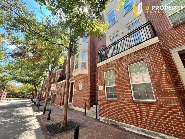 Building Photo - 15831 Breedlove Pl